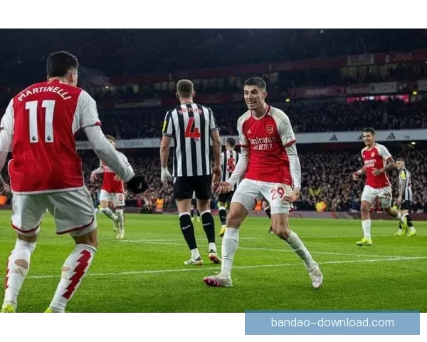 阿森纳半场落后南安普顿本怀特失误助攻斯图尔特破门